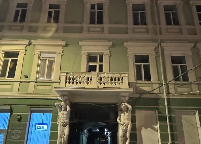 Na Deribasovskoi * Odessa