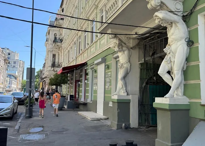 Na Deribasovskoi Appartement