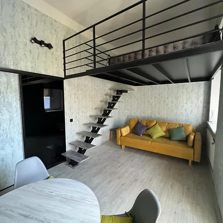 Na Deribasovskoi Daire *