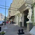 Na Deribasovskoi Daire